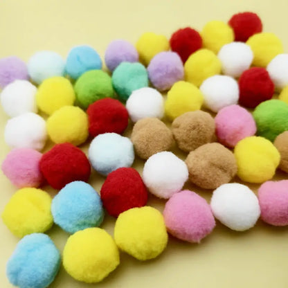Interactive Cat Toy Gun with 20 Colourful Plush Balls